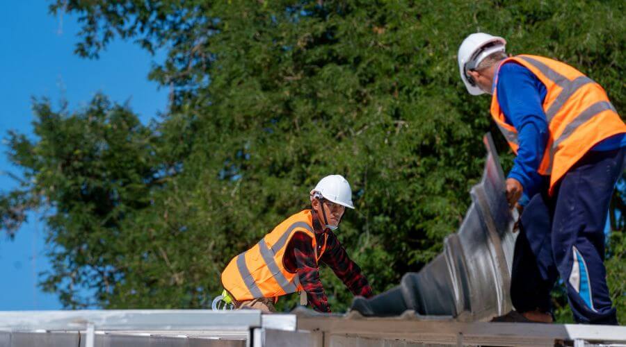 Expert top industrial roofings services in Mullin, TX
